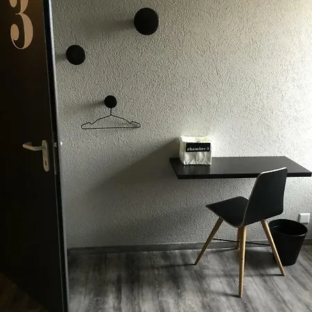 Hotel Café Tivoli à Châtel-Saint-Denis Extérieur photo